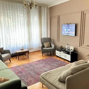 https://sisli-house.istanbul-turkeyhotels.com