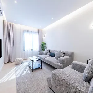 https://mabaat-al-malqa-521.hotelsriyadh.net